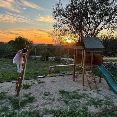 Relax And Unwind: Family-Friendly House Near Zadar In Zagrad Βίλα Εξωτερικό φωτογραφία