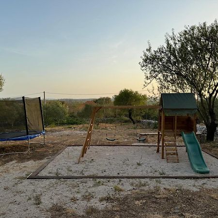 Relax And Unwind: Family-Friendly House Near Zadar In Zagrad Βίλα Εξωτερικό φωτογραφία